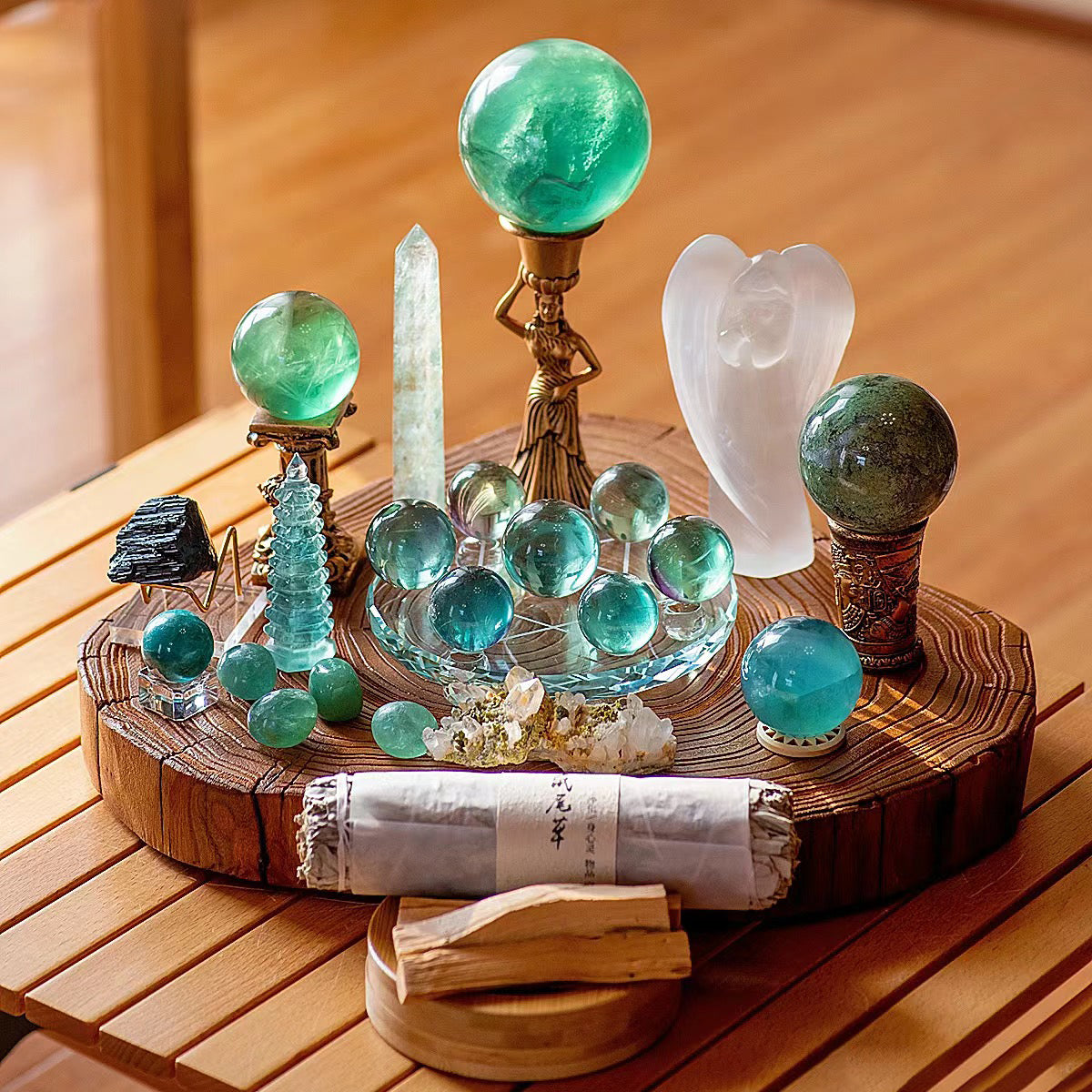 The Spiritual Significance of Green Onyx: Meanings,Healing Properties, Benefits & Uses