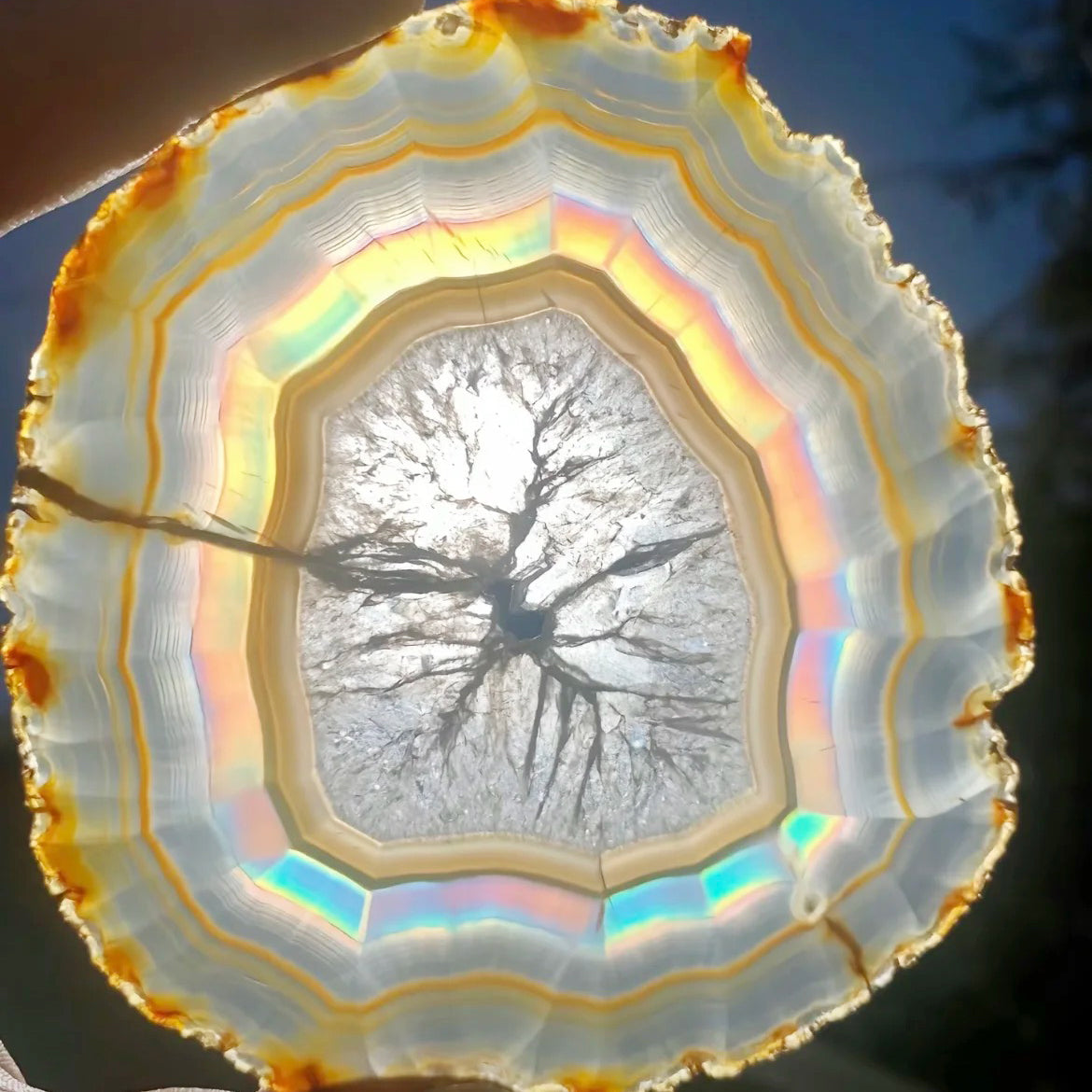 Iris Agate Spiritual meaning: Healing Properties,Benefits & Uses