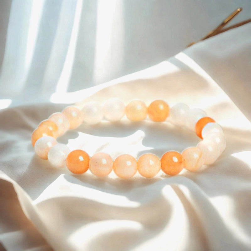 Golden Jade bracelet with polished 8mm beads by Roline Crystal