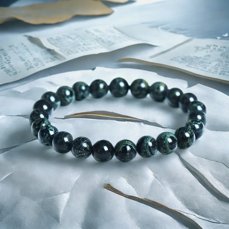 Malachite bracelet with green swirling 8mm beads by Roline Crystal
