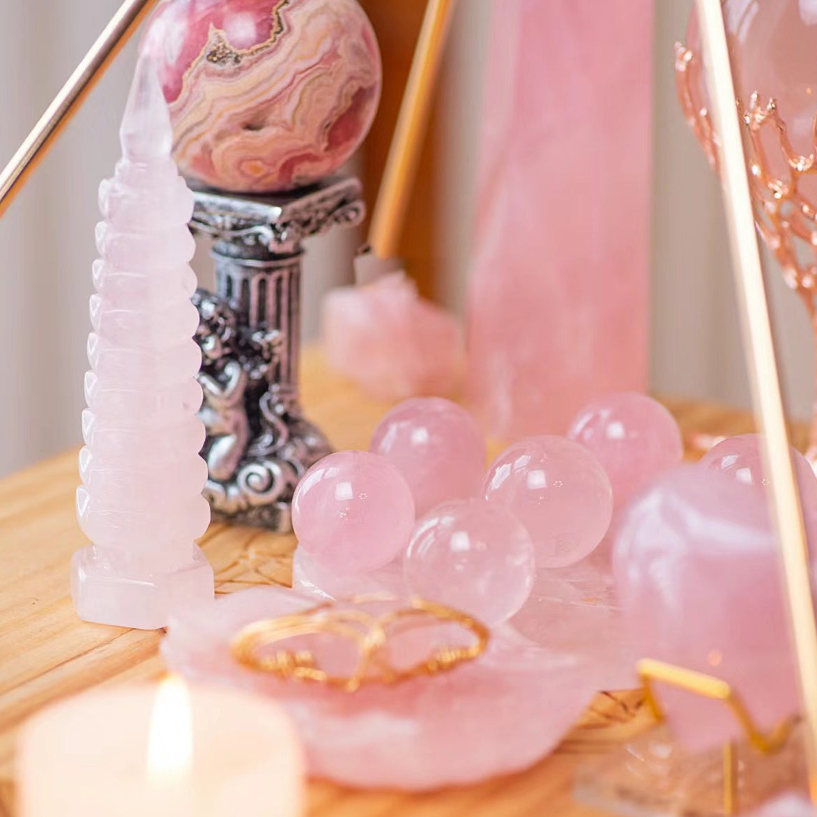 The Spiritual power of Rose Quartz:Benefits, Meanings ＆ Healing Properties