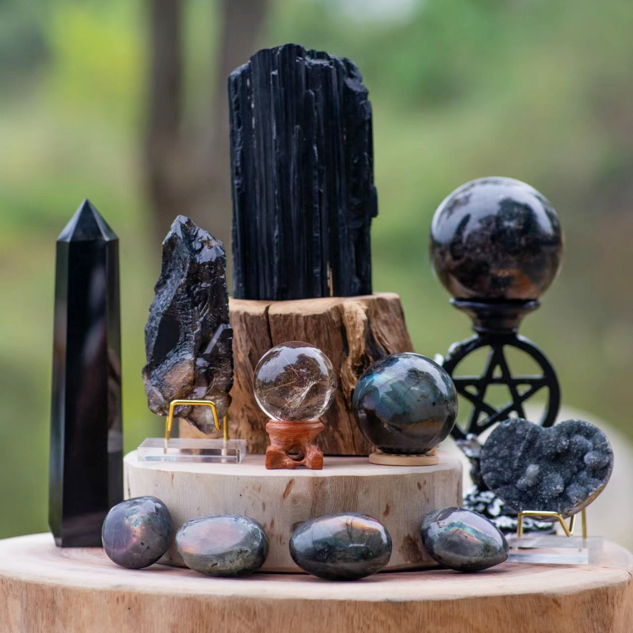 Black Tourmaline Spiritual meaning: Healing Properties, Benefits ＆ Uses