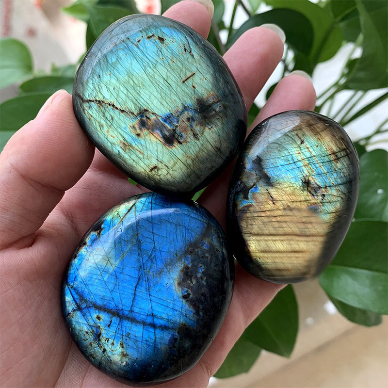 Blue Labradorite Palm Stone - Emotional Balance, Intuition Boost, Spiritual Awakening