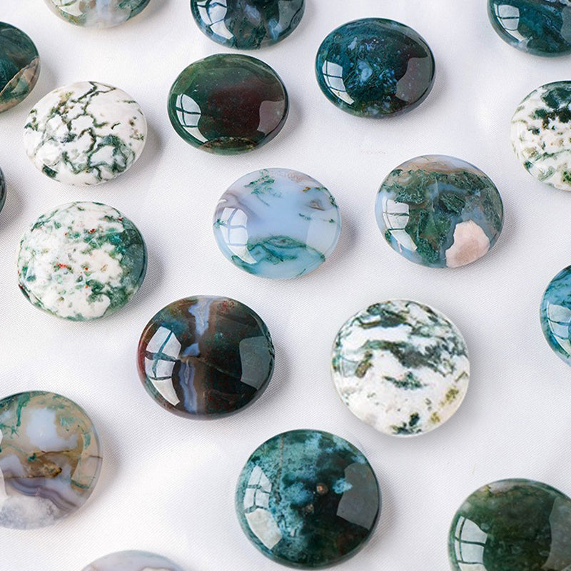 Moss Agate Round Palm Stone-Emotional Relief & Wealth Attraction