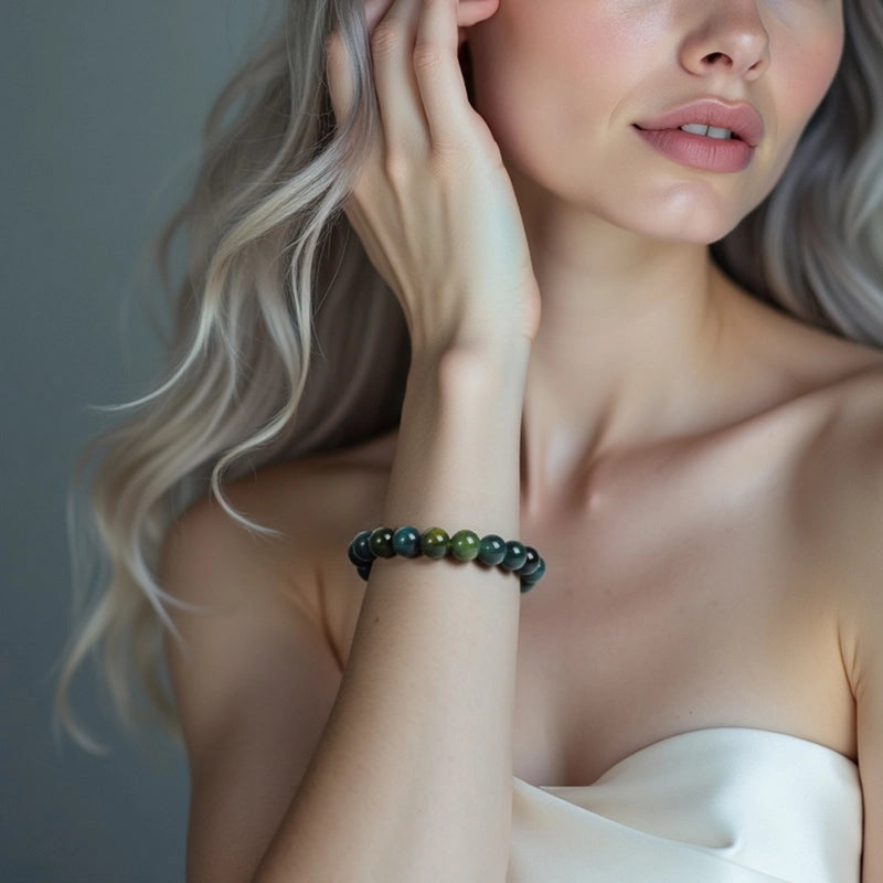 Moss Agate bracelet with green natural patterns by Roline Crystal