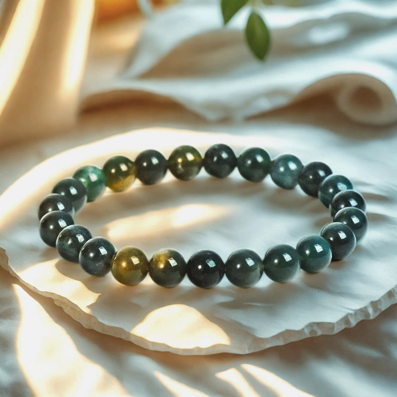Moss Agate bracelet with green natural patterns by Roline Crystal